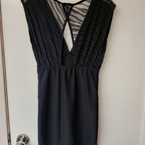 black  dresses - Picture 3 of 3